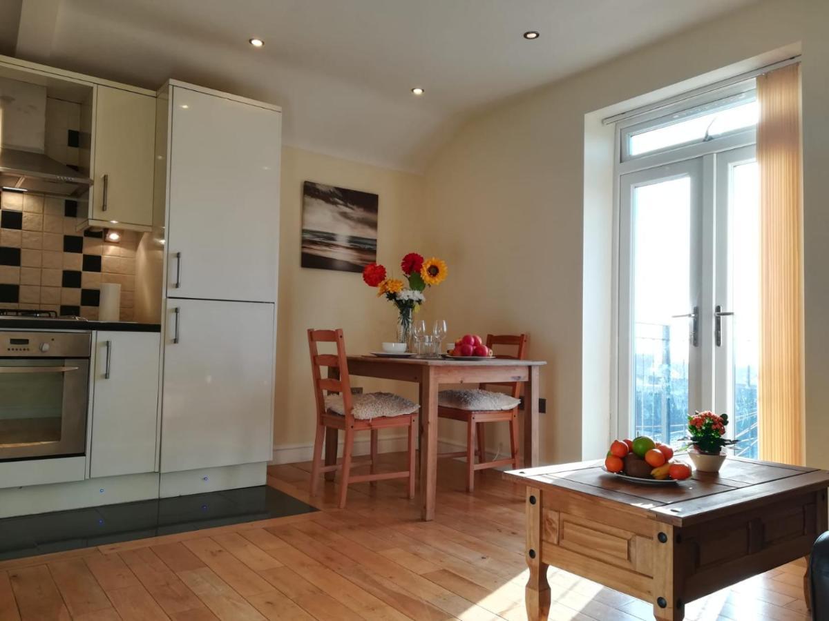 Bright, Modern 1 Bedroom Apartment, Uplands, Swansea Exterior foto